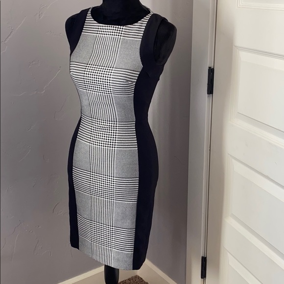 H&M Dresses & Skirts - H&M Sheath Dress